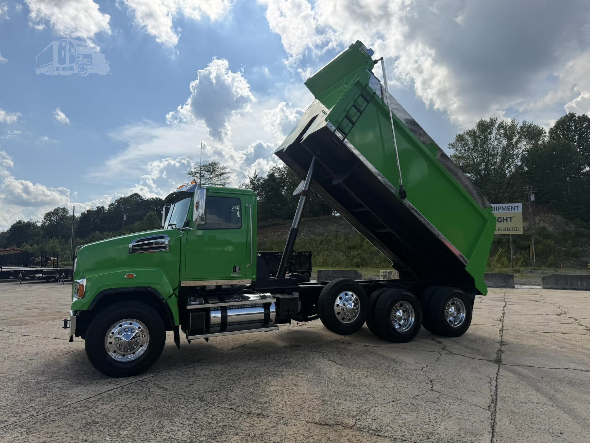 2018 WESTERN STAR 4700 photo 39