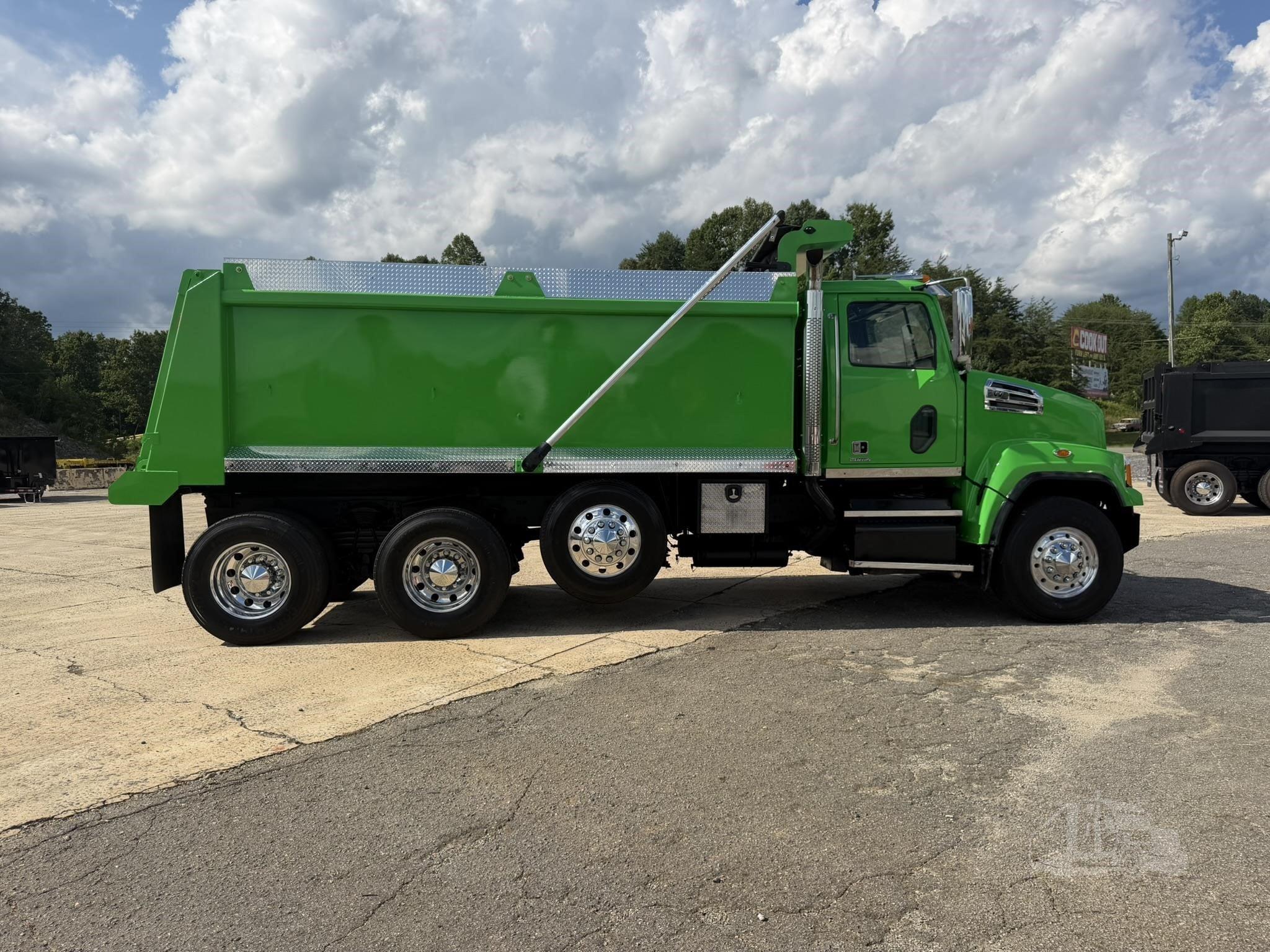 2018 WESTERN STAR 4700 photo 13
