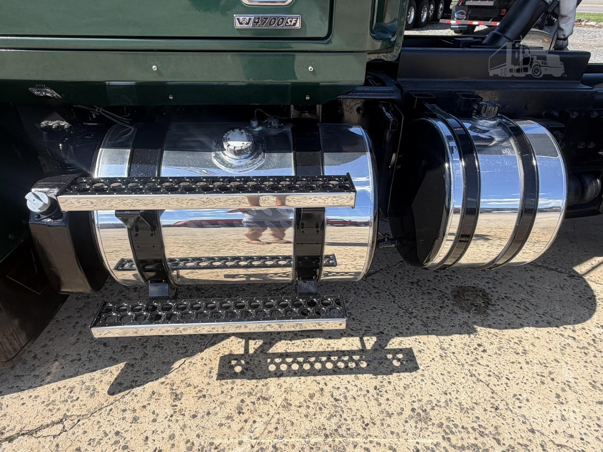 2016 WESTERN STAR 4700 photo 59