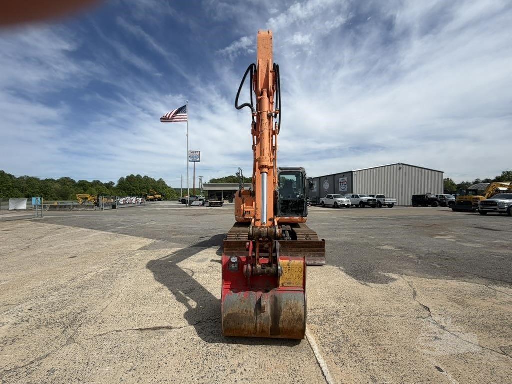 2011 DOOSAN DX140 LCR photo 4