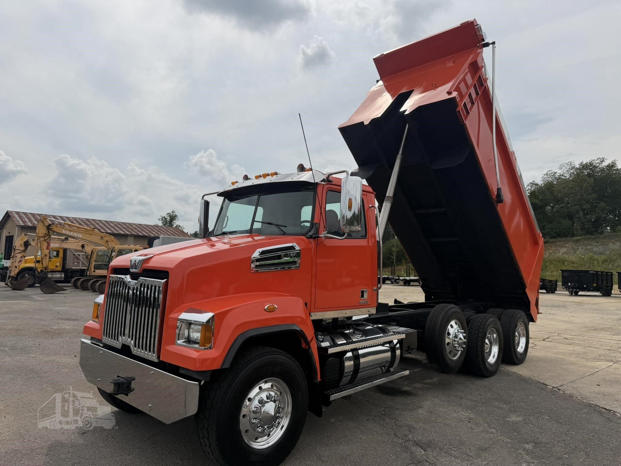 2018 WESTERN STAR 4700 photo 36