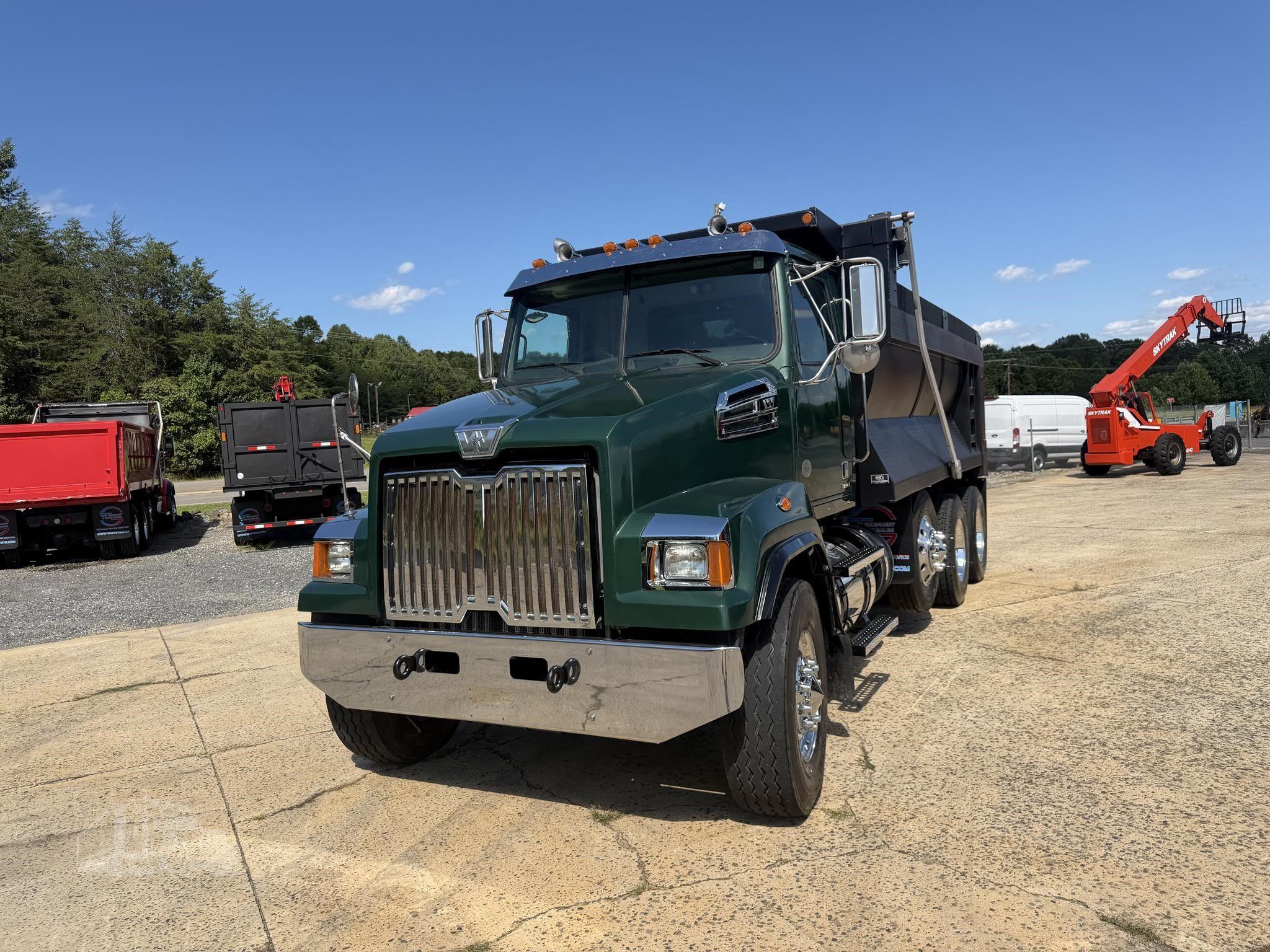 2016 WESTERN STAR 4700 photo 19