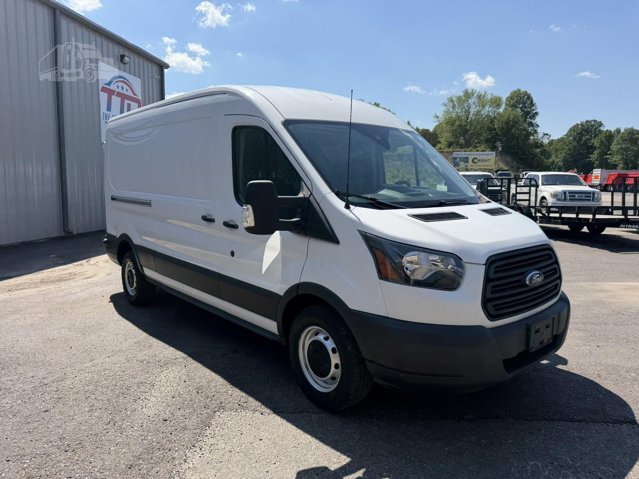 2018 FORD TRANSIT photo 7