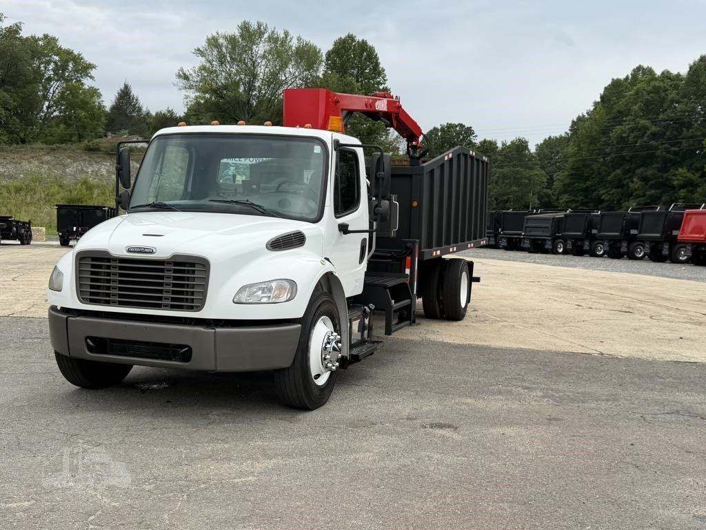 2016 FREIGHTLINER BUSINESS CLASS M2 106 photo 12