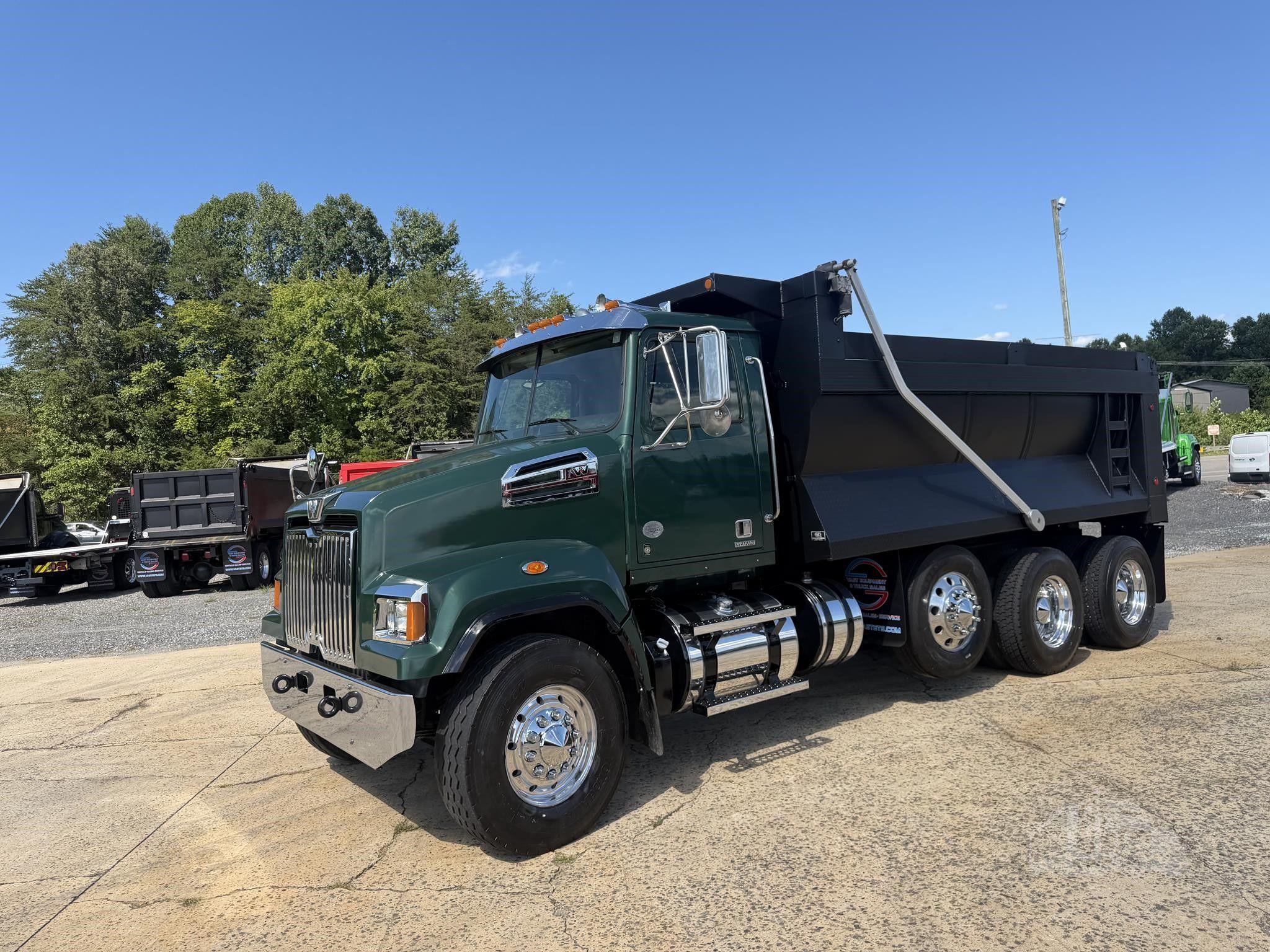 2016 WESTERN STAR 4700 photo 17