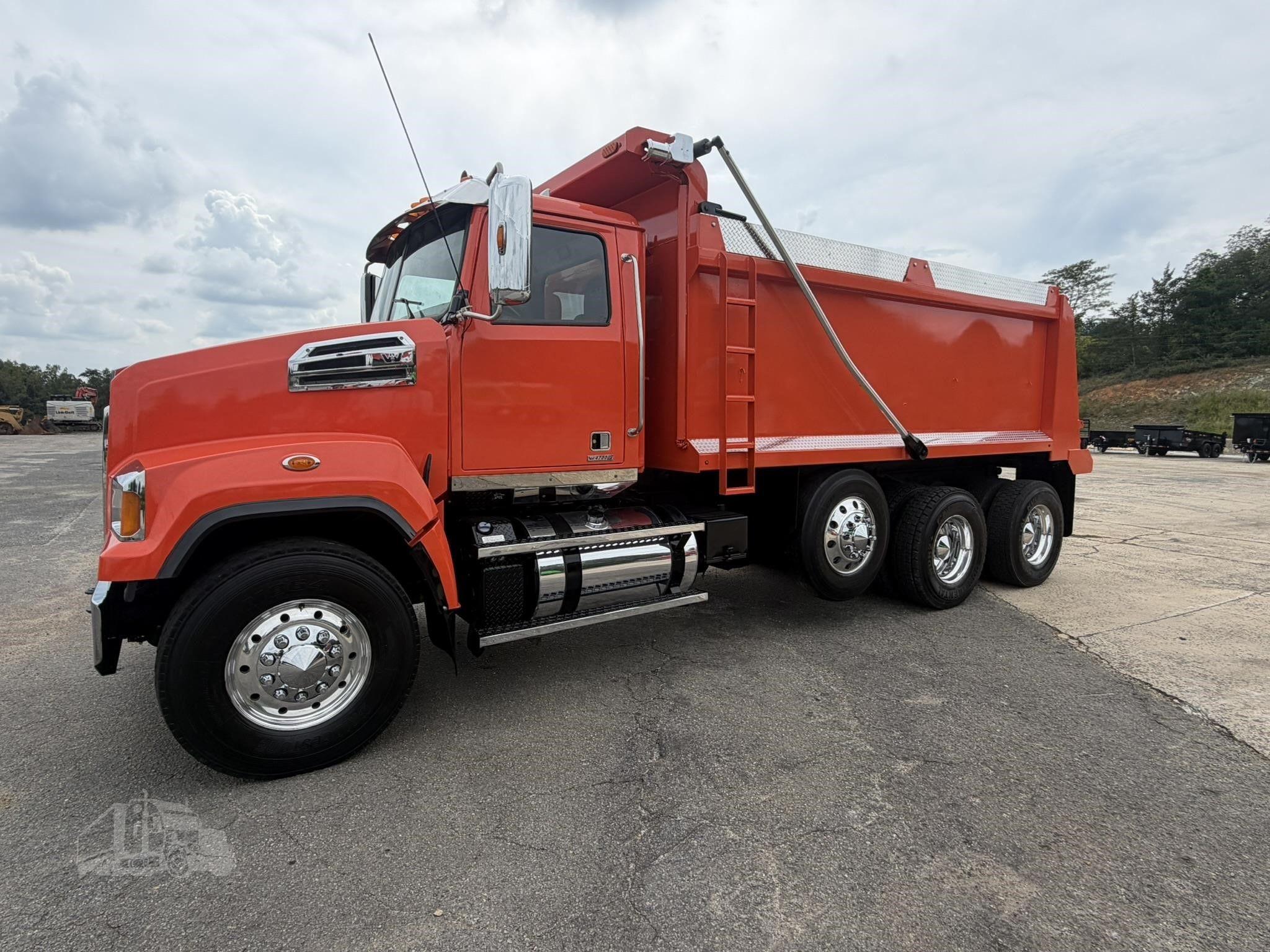 2018 WESTERN STAR 4700 photo 5