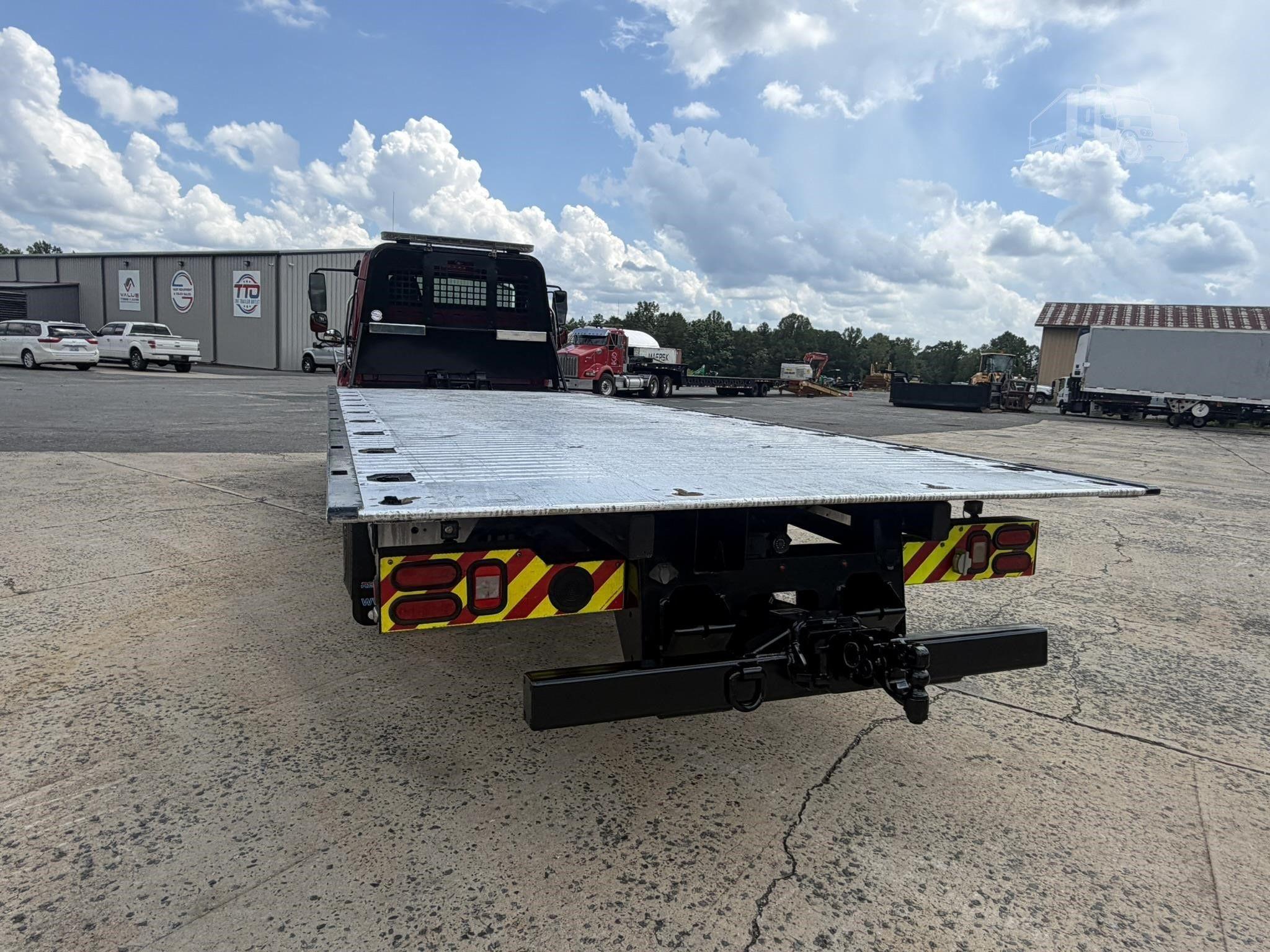 2018 FREIGHTLINER BUSINESS CLASS M2 106 photo 27