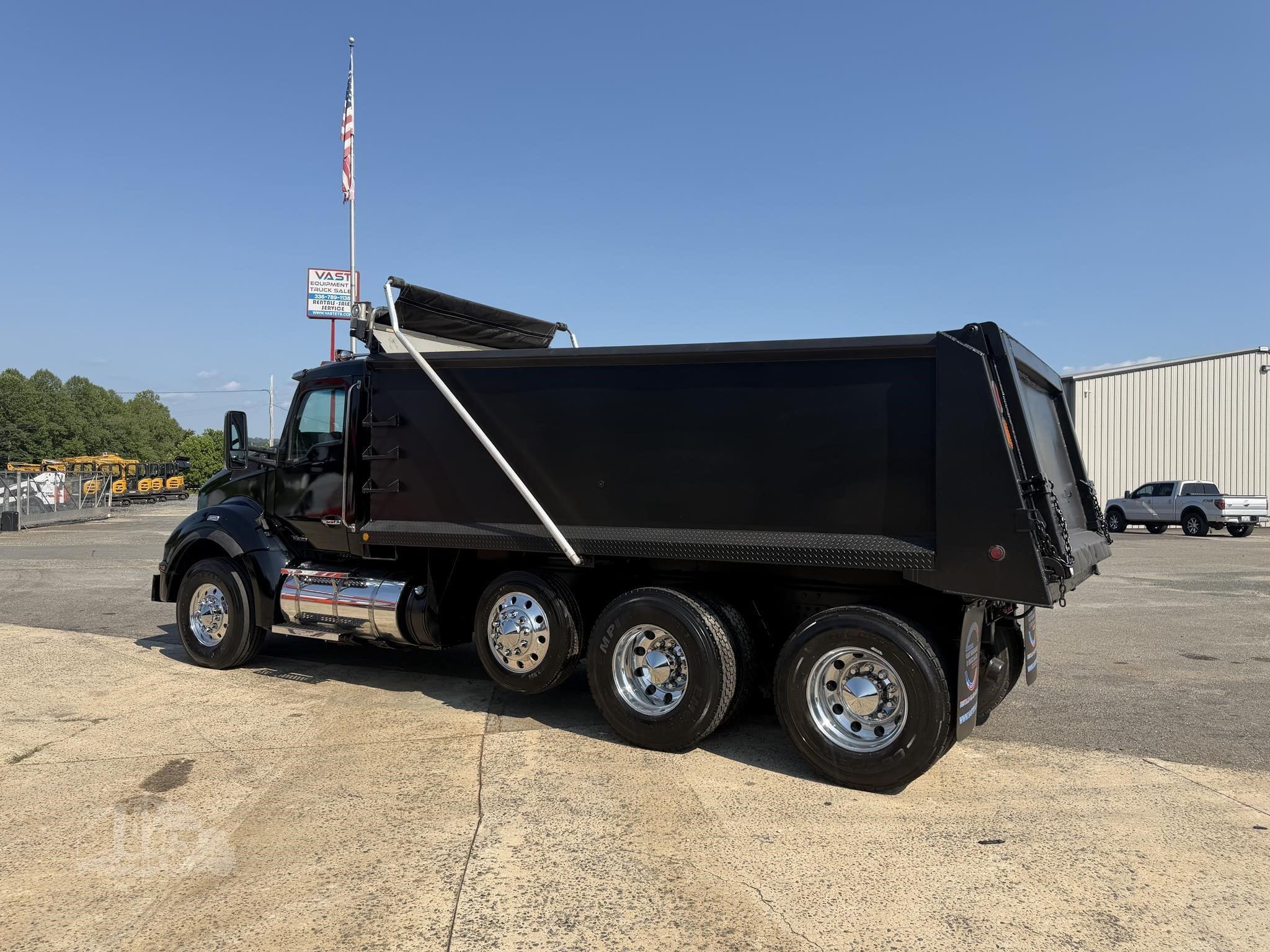 2016 KENWORTH T880 photo 17