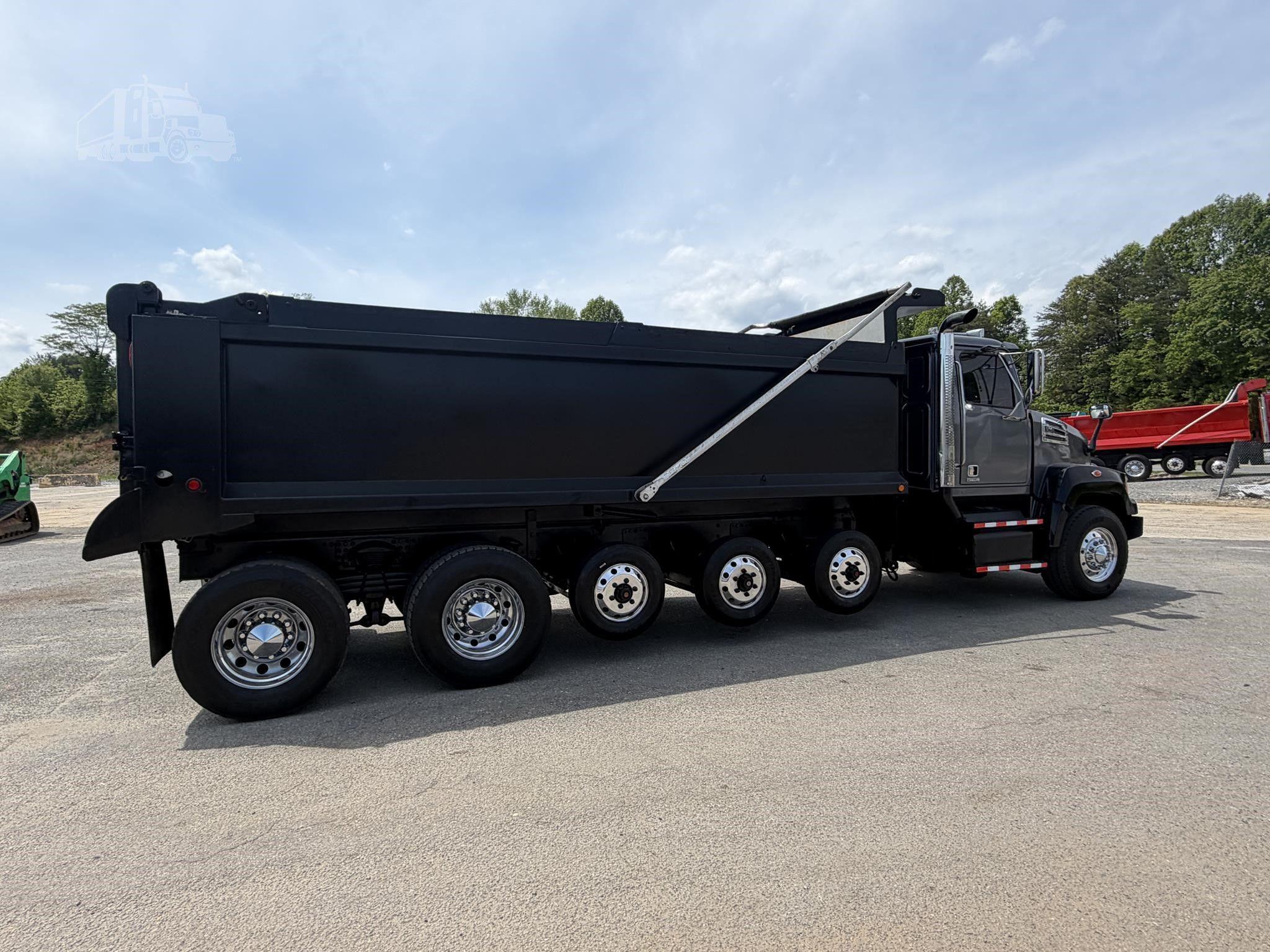2015 WESTERN STAR 4700 photo 8