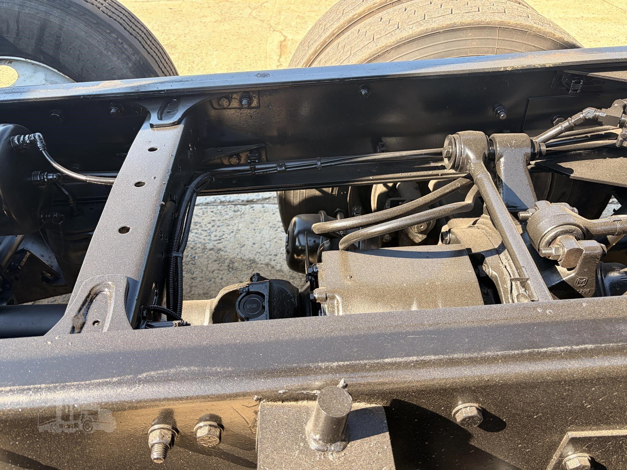 2016 WESTERN STAR 4700 photo 36