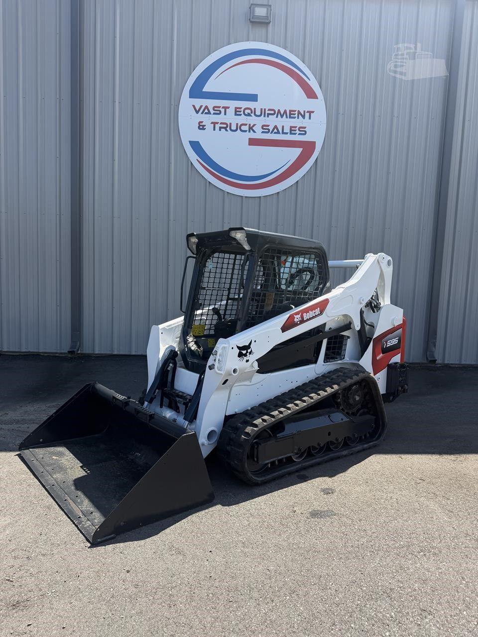2023 BOBCAT T595