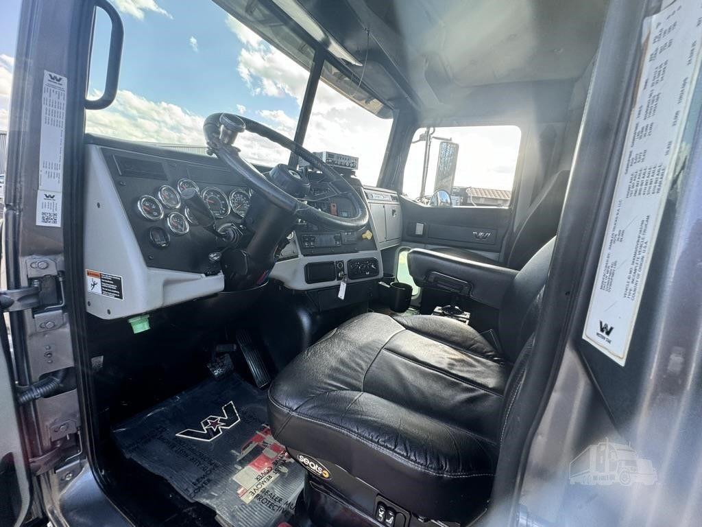 2018 WESTERN STAR 4700 photo 62