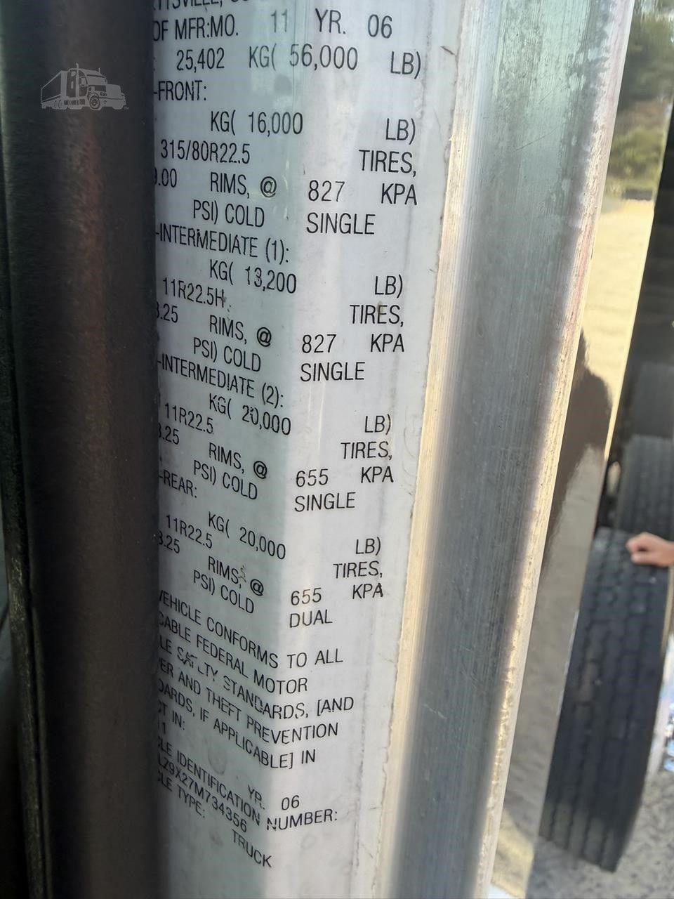 2007 PETERBILT 340 photo 58