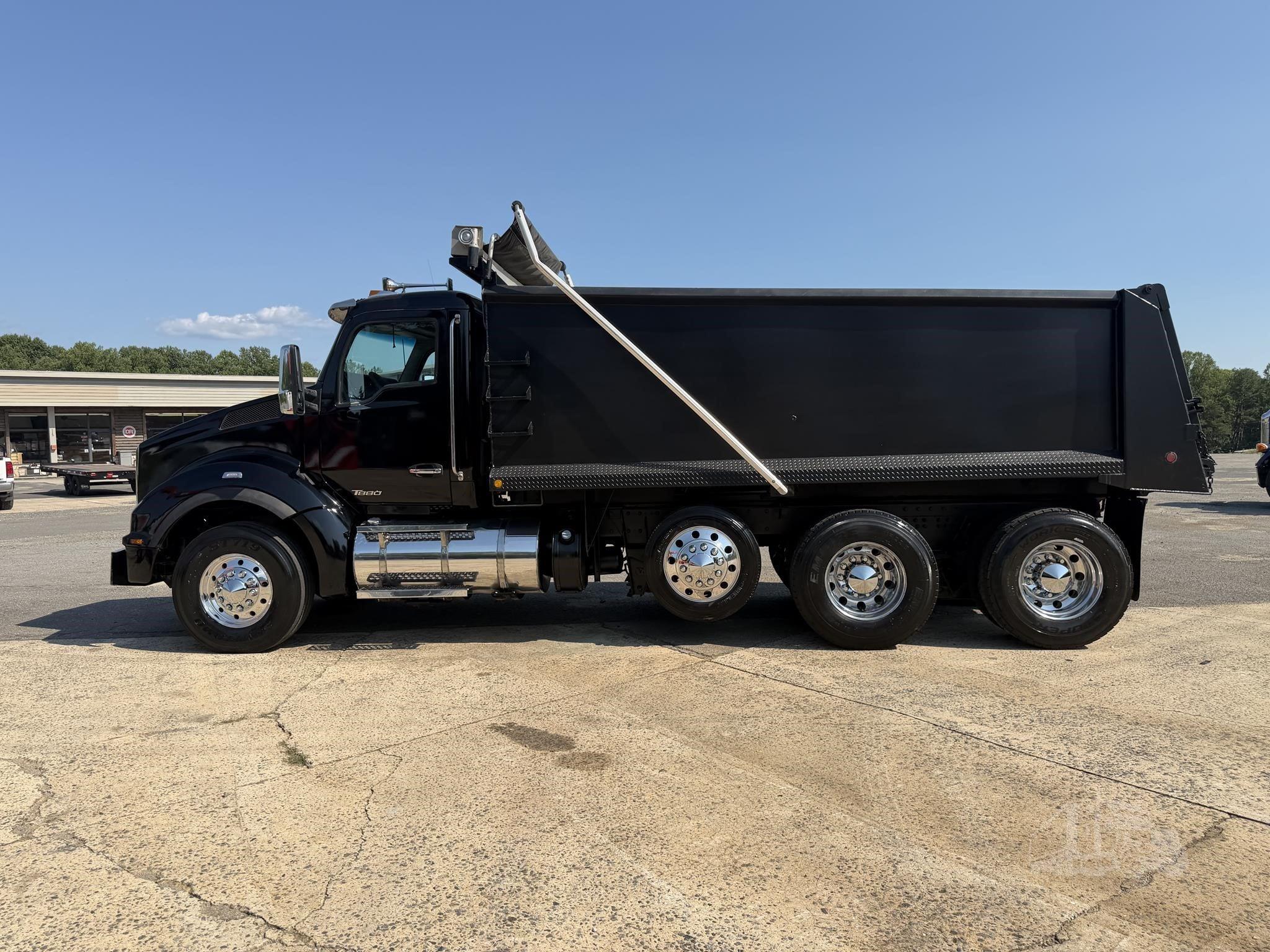2016 KENWORTH T880 photo 12
