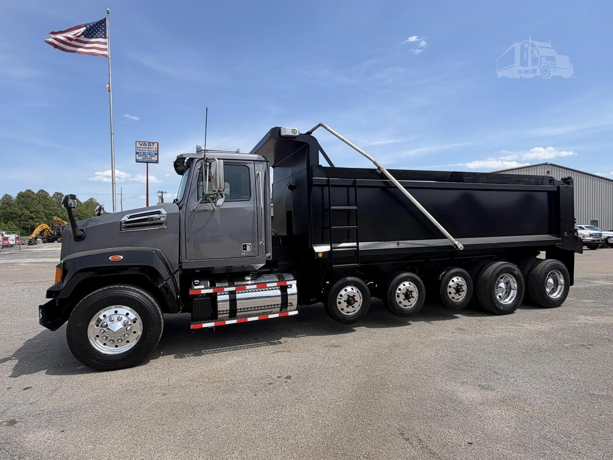 2015 WESTERN STAR 4700 photo 18