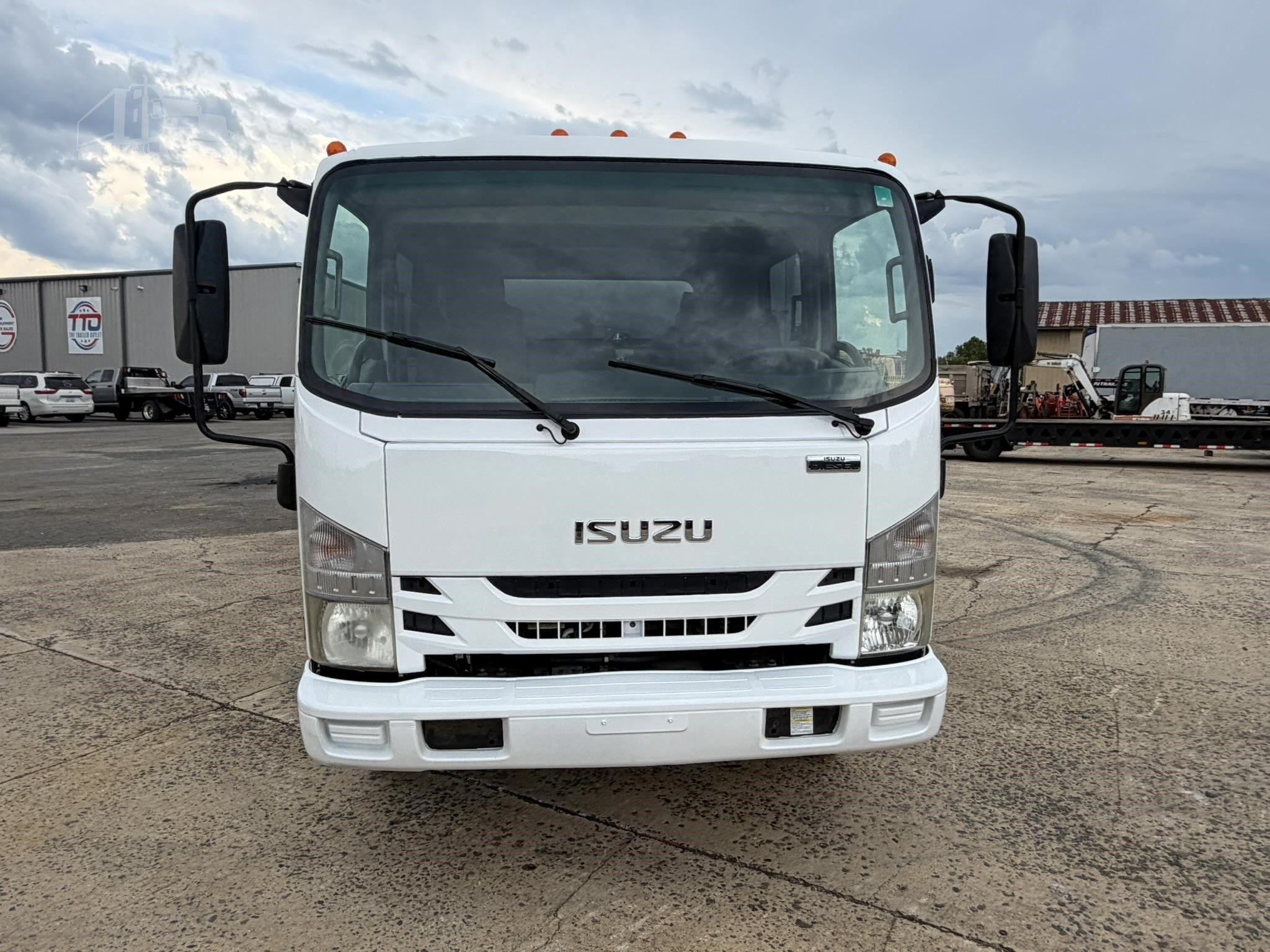 2016 ISUZU NPR HD photo 9
