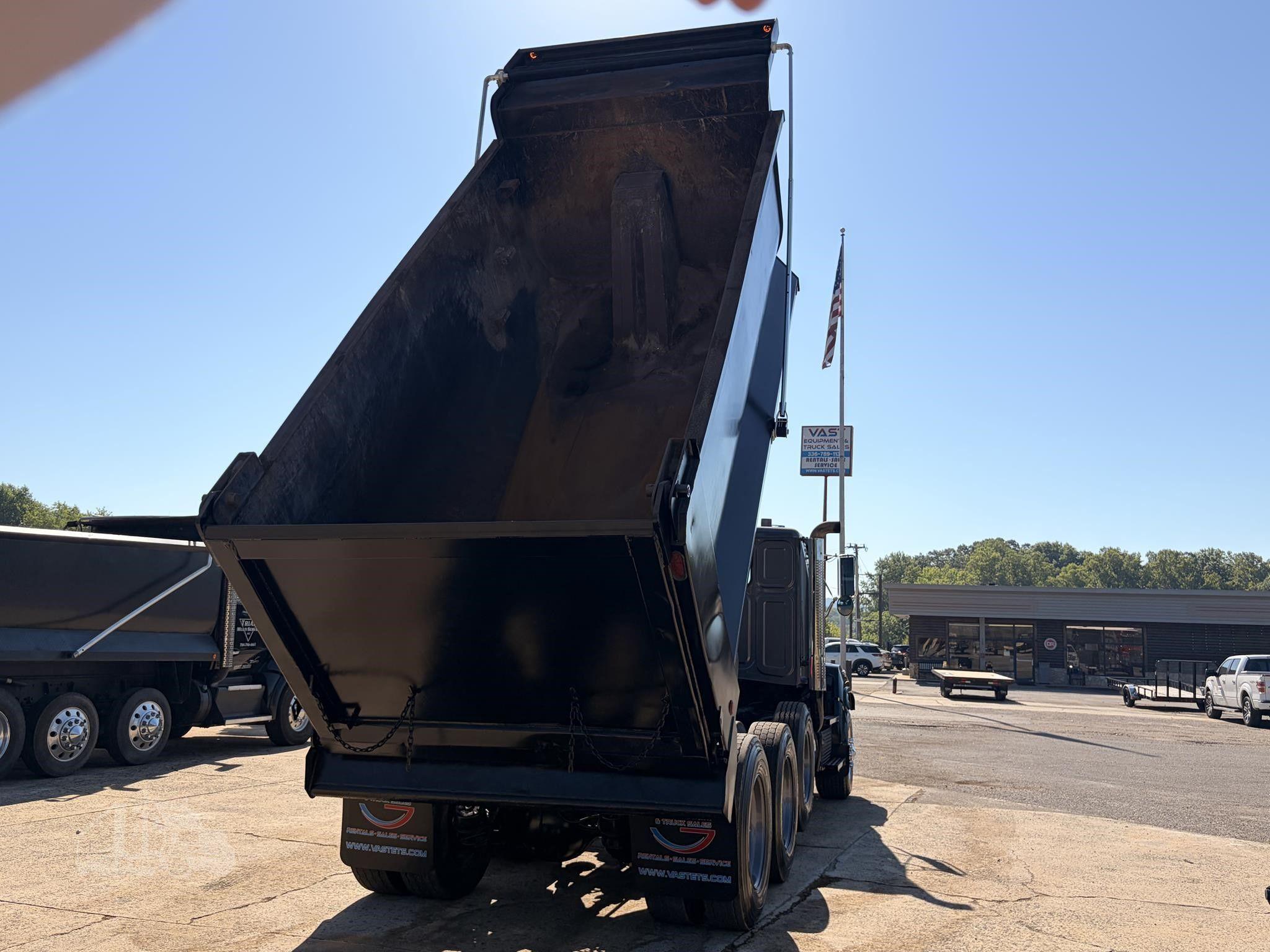 2016 WESTERN STAR 4700 photo 40