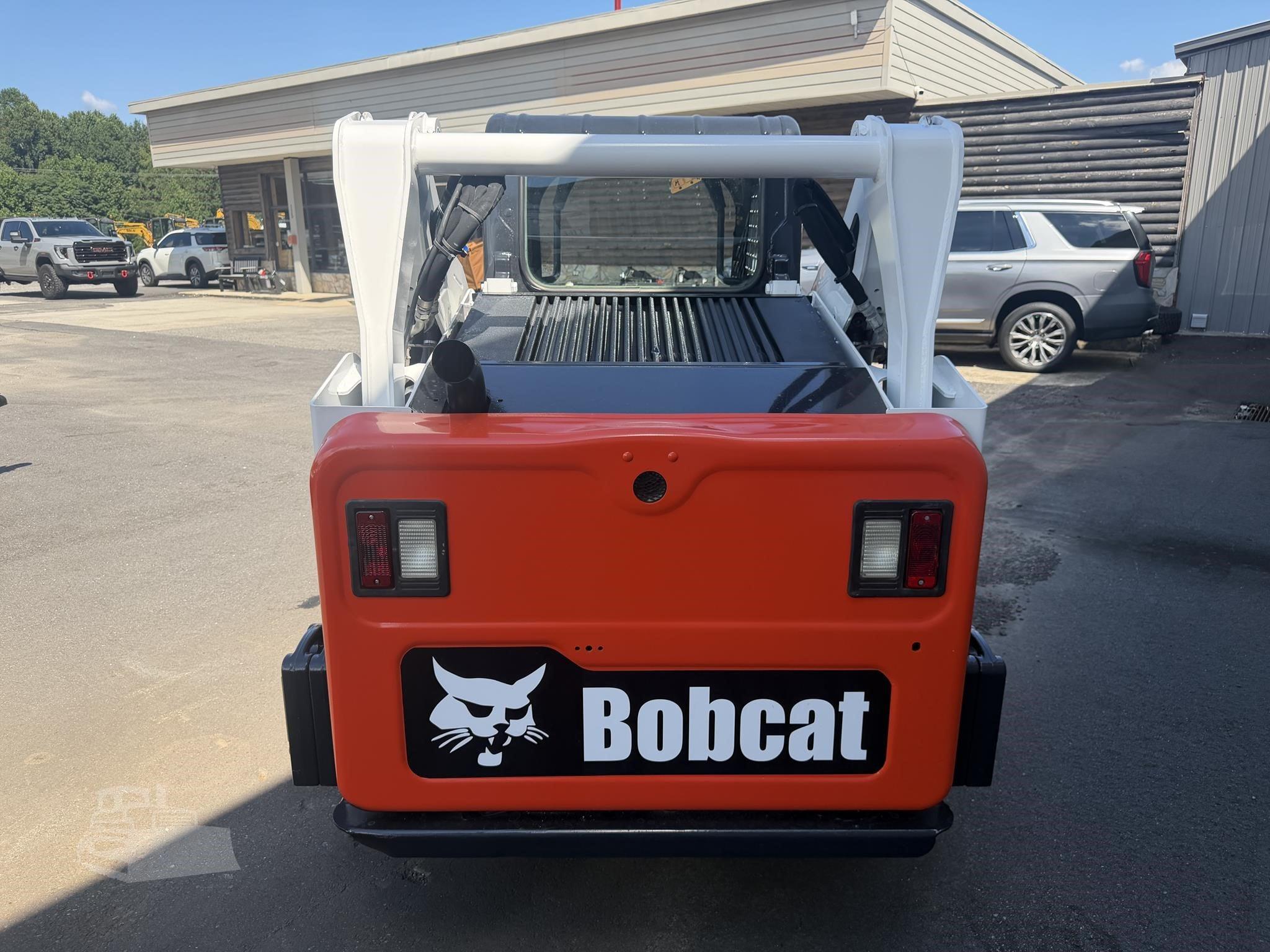 2023 BOBCAT T595 photo 3