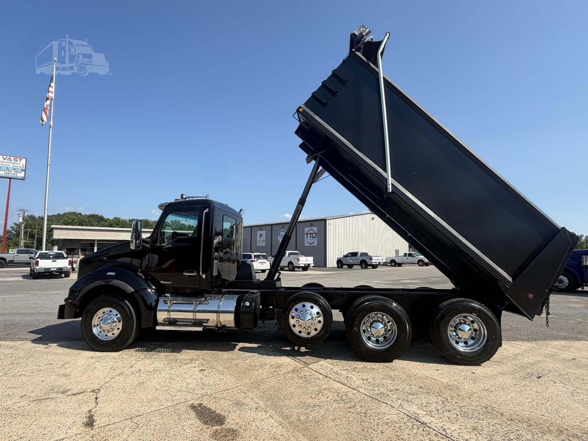 2016 KENWORTH T880 photo 25