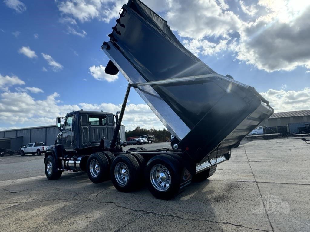 2018 WESTERN STAR 4700 photo 36
