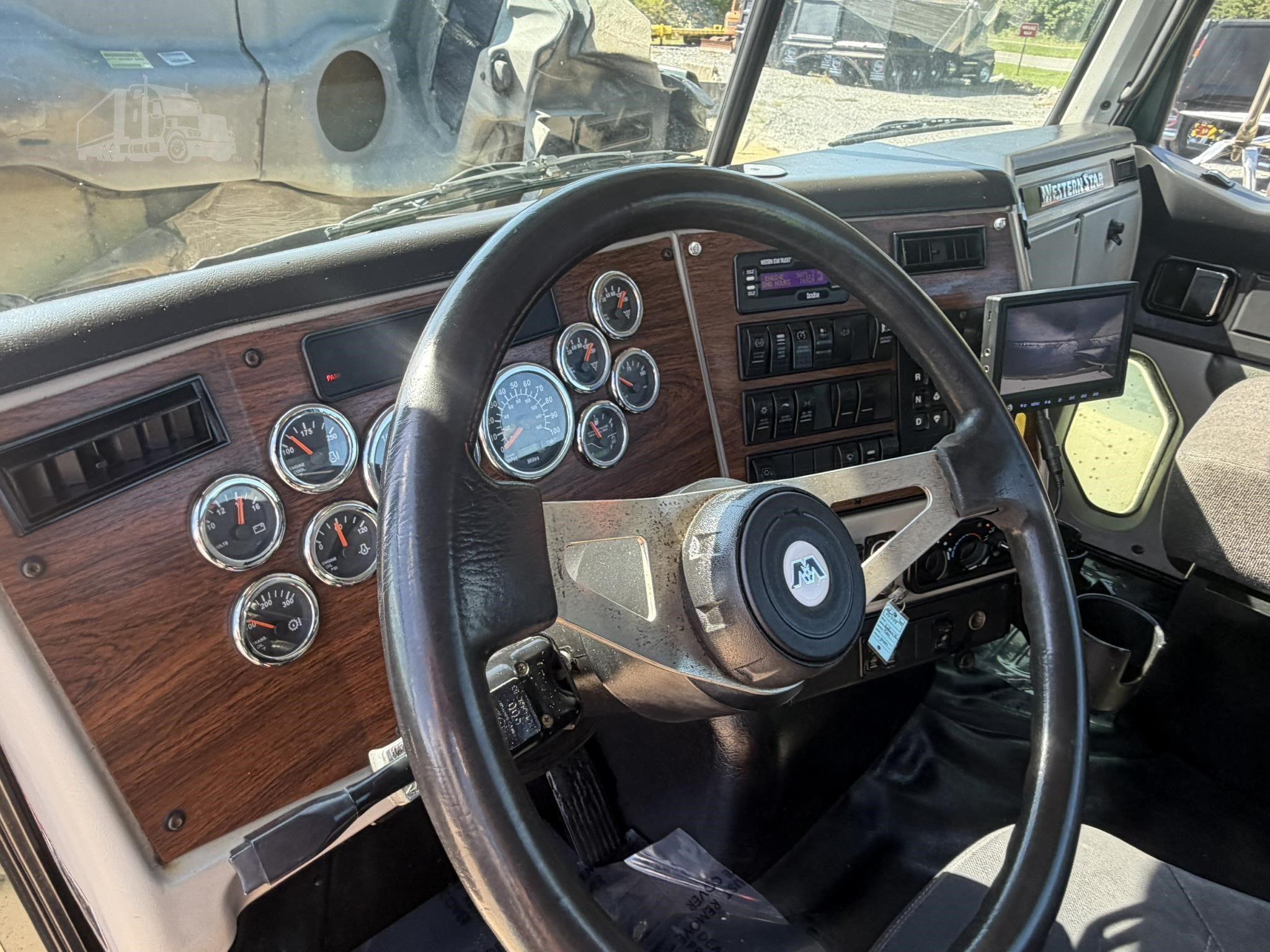 2016 WESTERN STAR 4700 photo 67