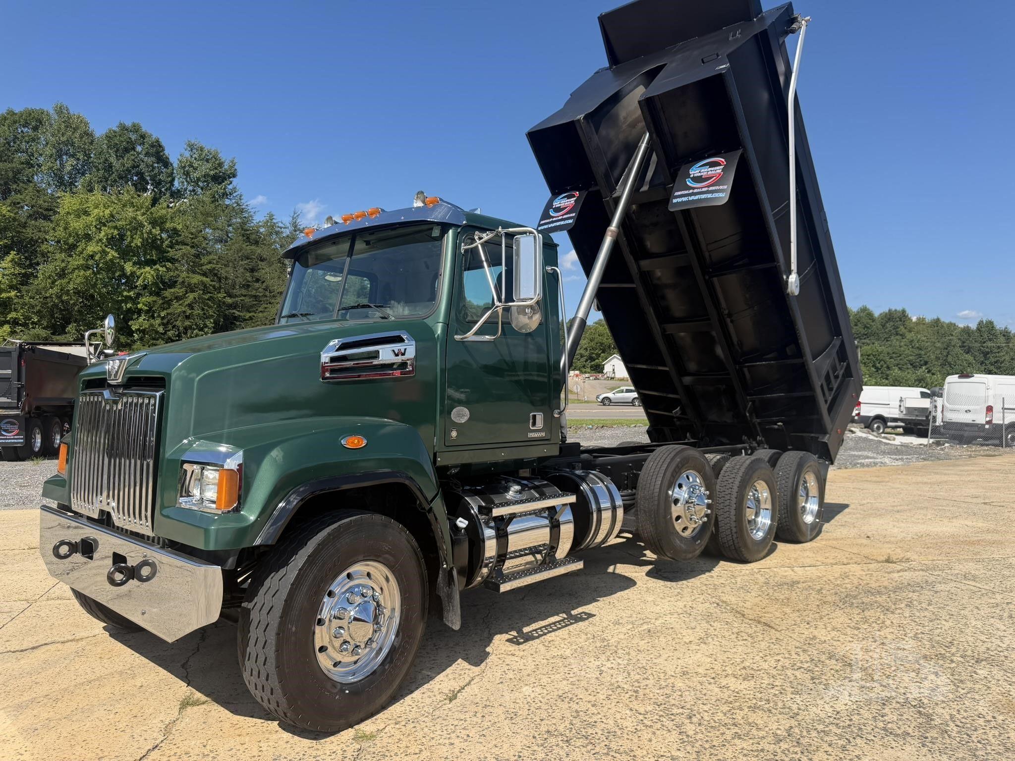 2016 WESTERN STAR 4700 photo 28