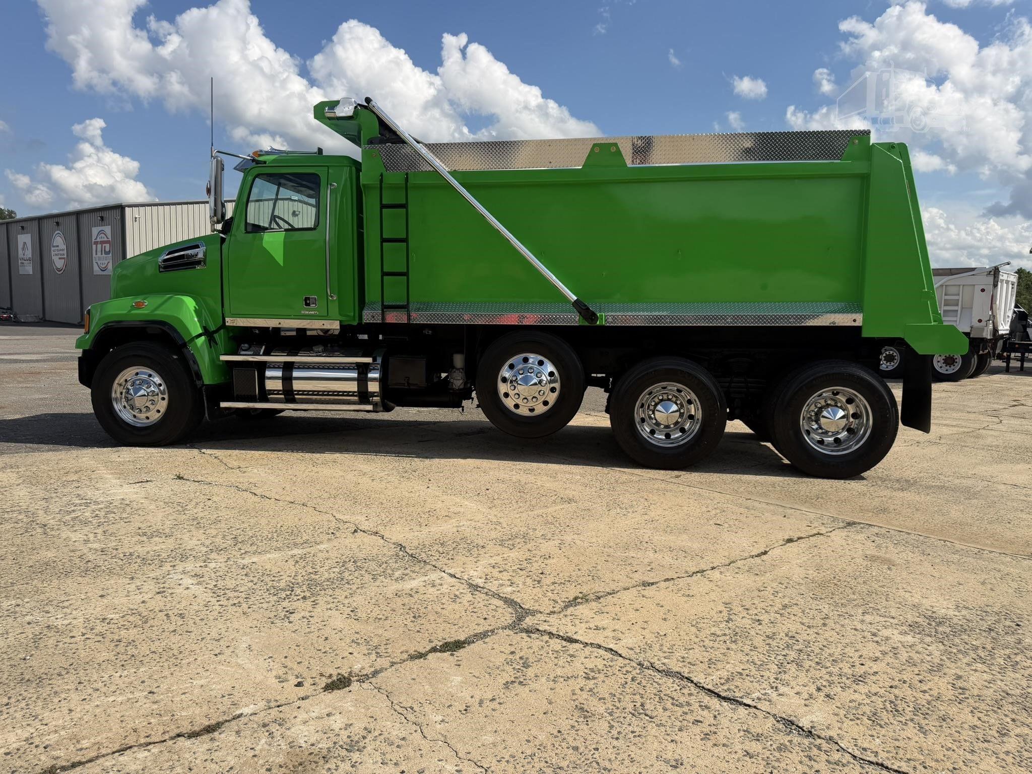 2018 WESTERN STAR 4700 photo 32