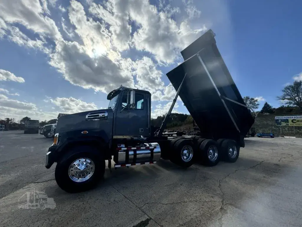 2018 WESTERN STAR 4700 photo 39