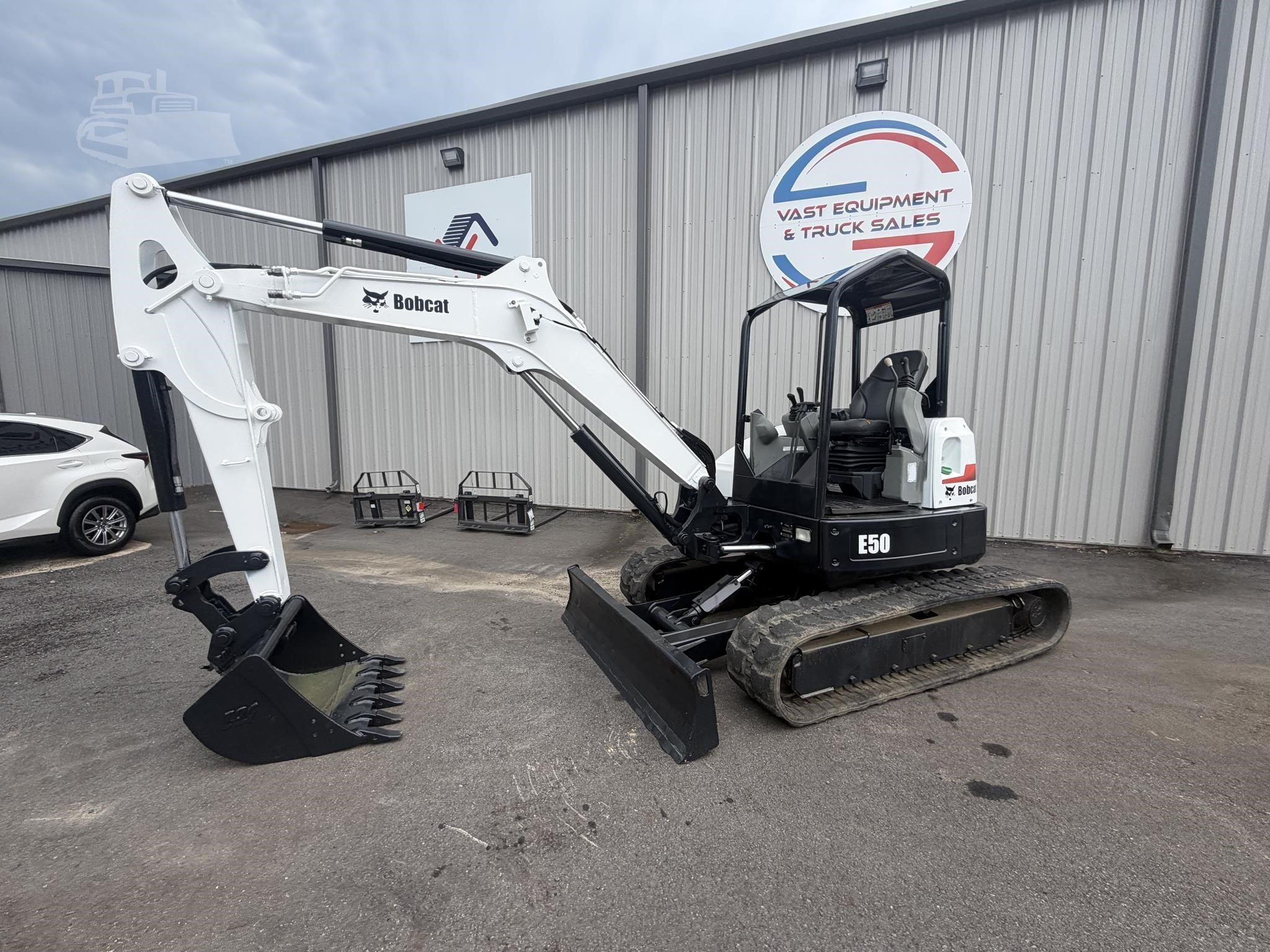 2019 BOBCAT E50 photo 15