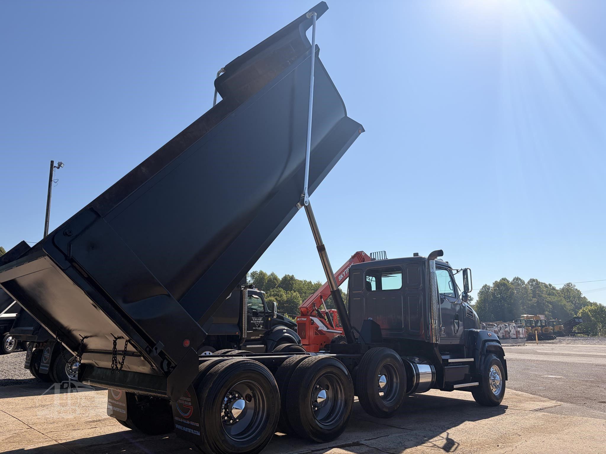 2016 WESTERN STAR 4700 photo 31