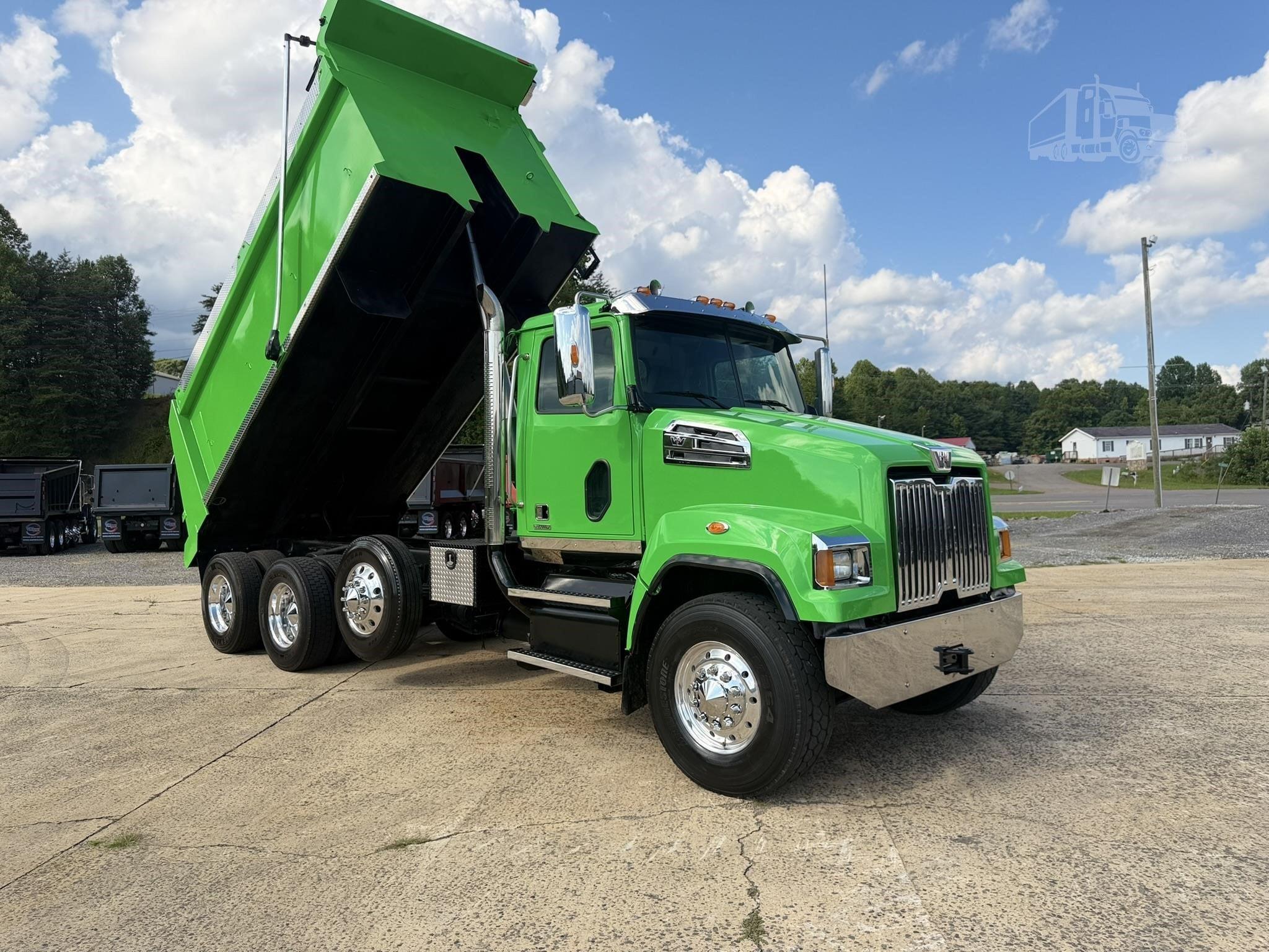 2018 WESTERN STAR 4700 photo 24