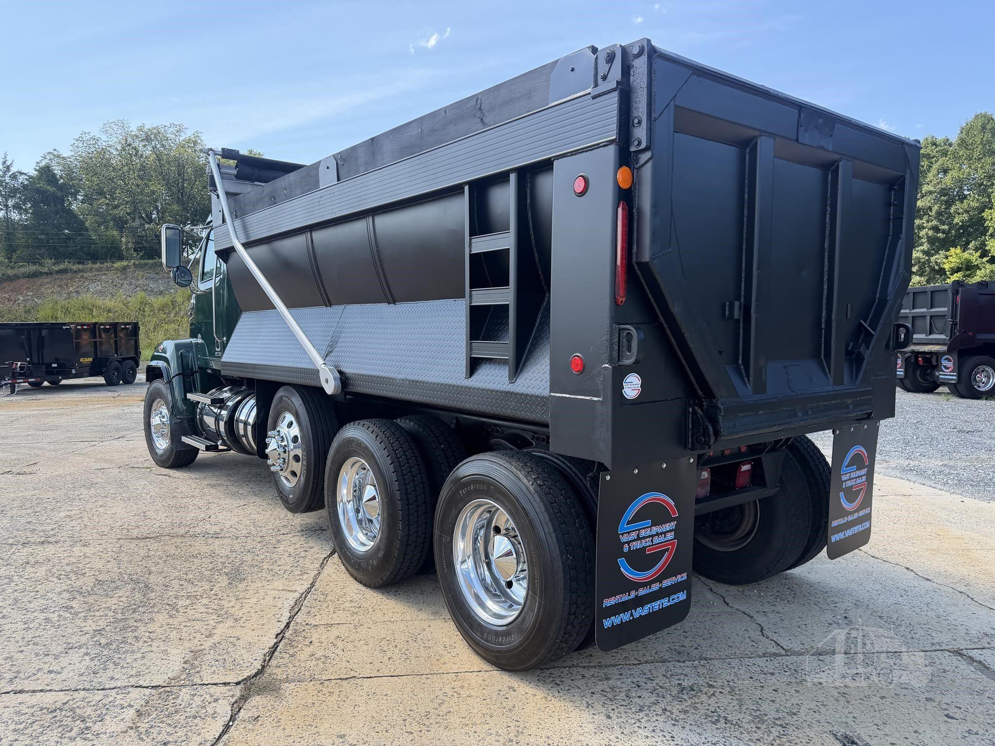 2016 WESTERN STAR 4700 photo 12