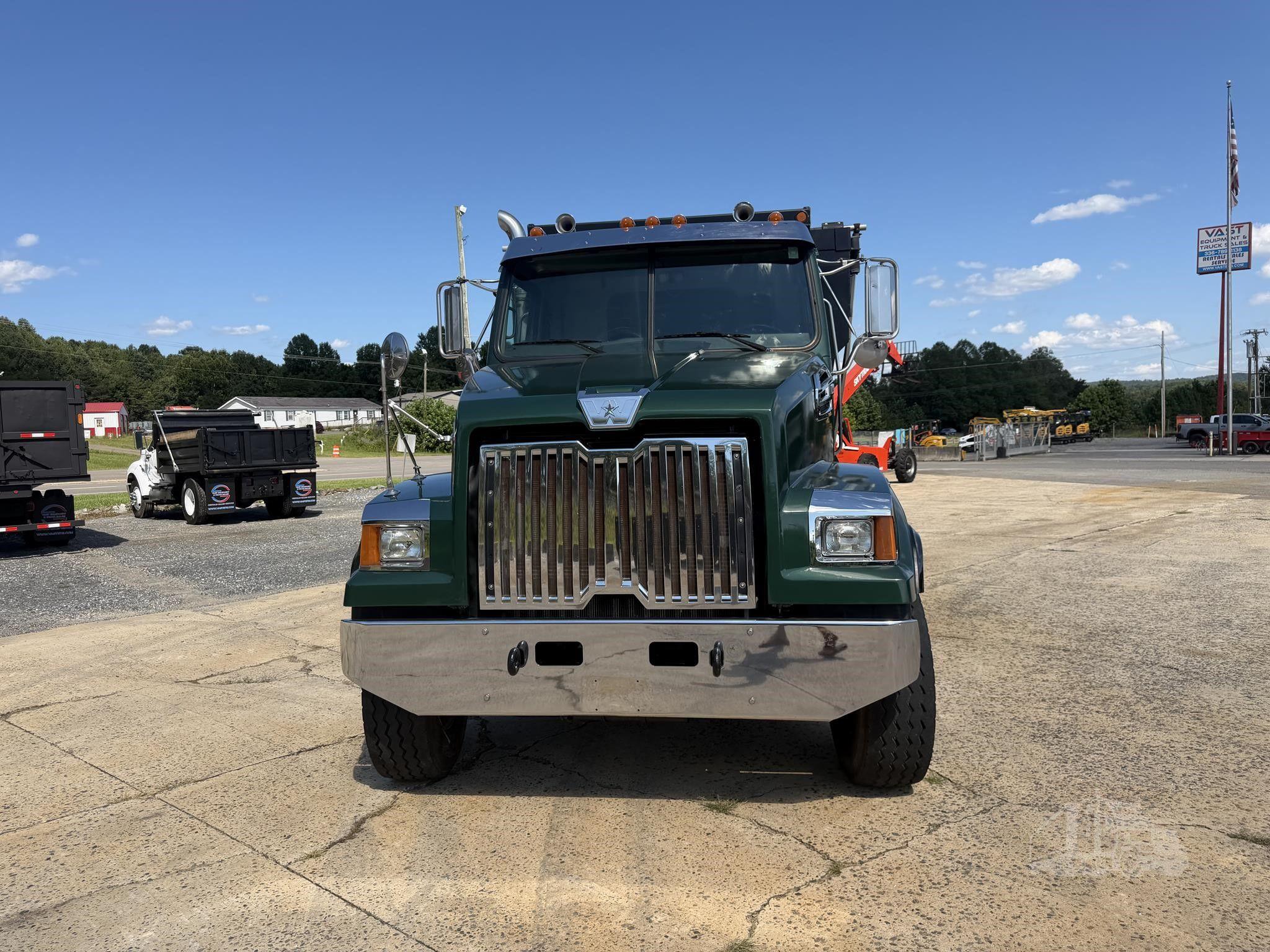 2016 WESTERN STAR 4700 photo 20